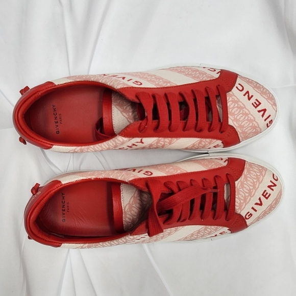 Authenticated Red/Pink Givenchy Leather Printed Sneakers Size 9/39 - Picture 6 of 12